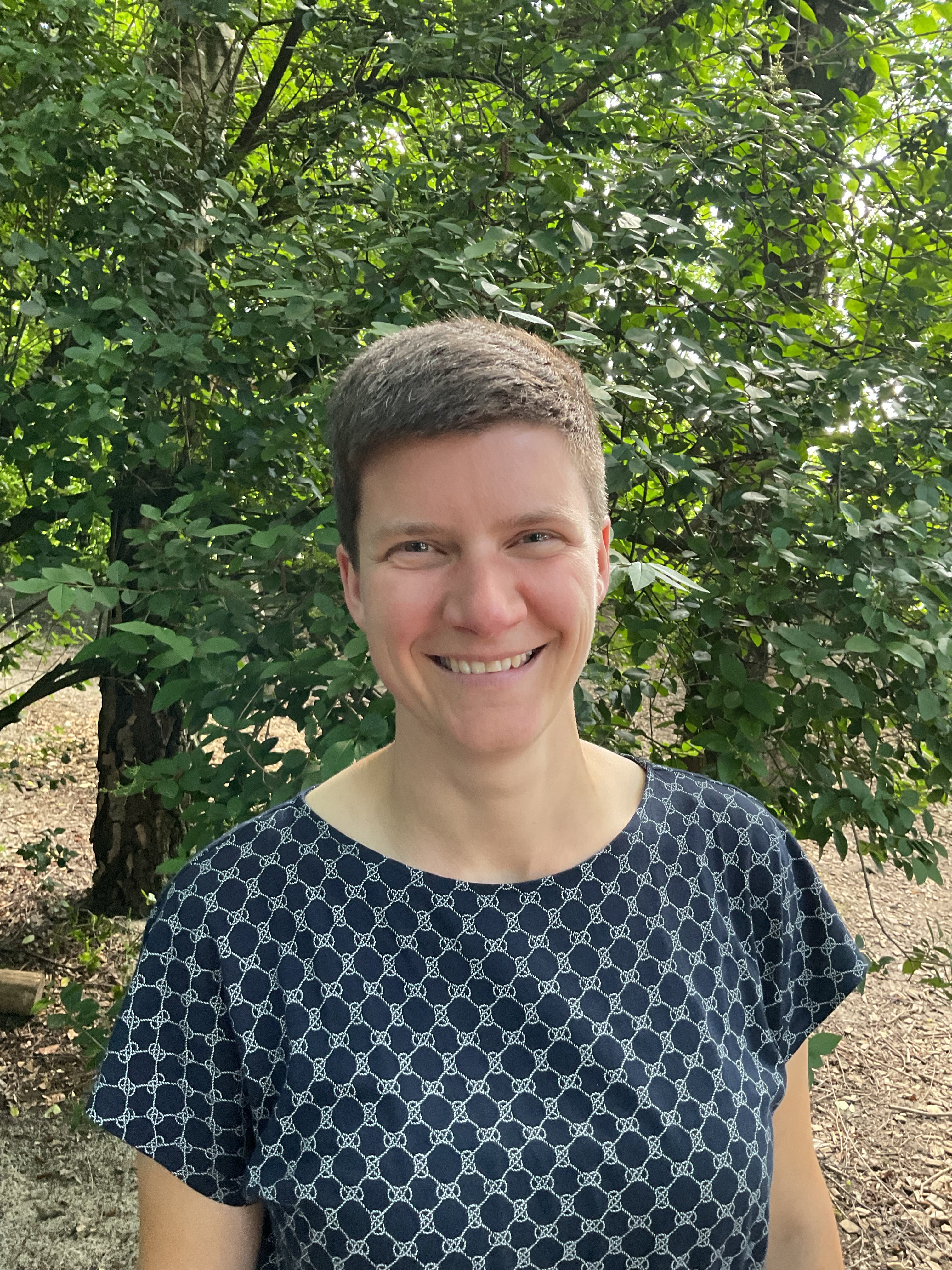 Miriam Pell - stellvertretende Leitung, Erzieherin, Fachkraft U3, Fachkraft für Entwicklungsförderung, Fortbildung im Bereich Sprache